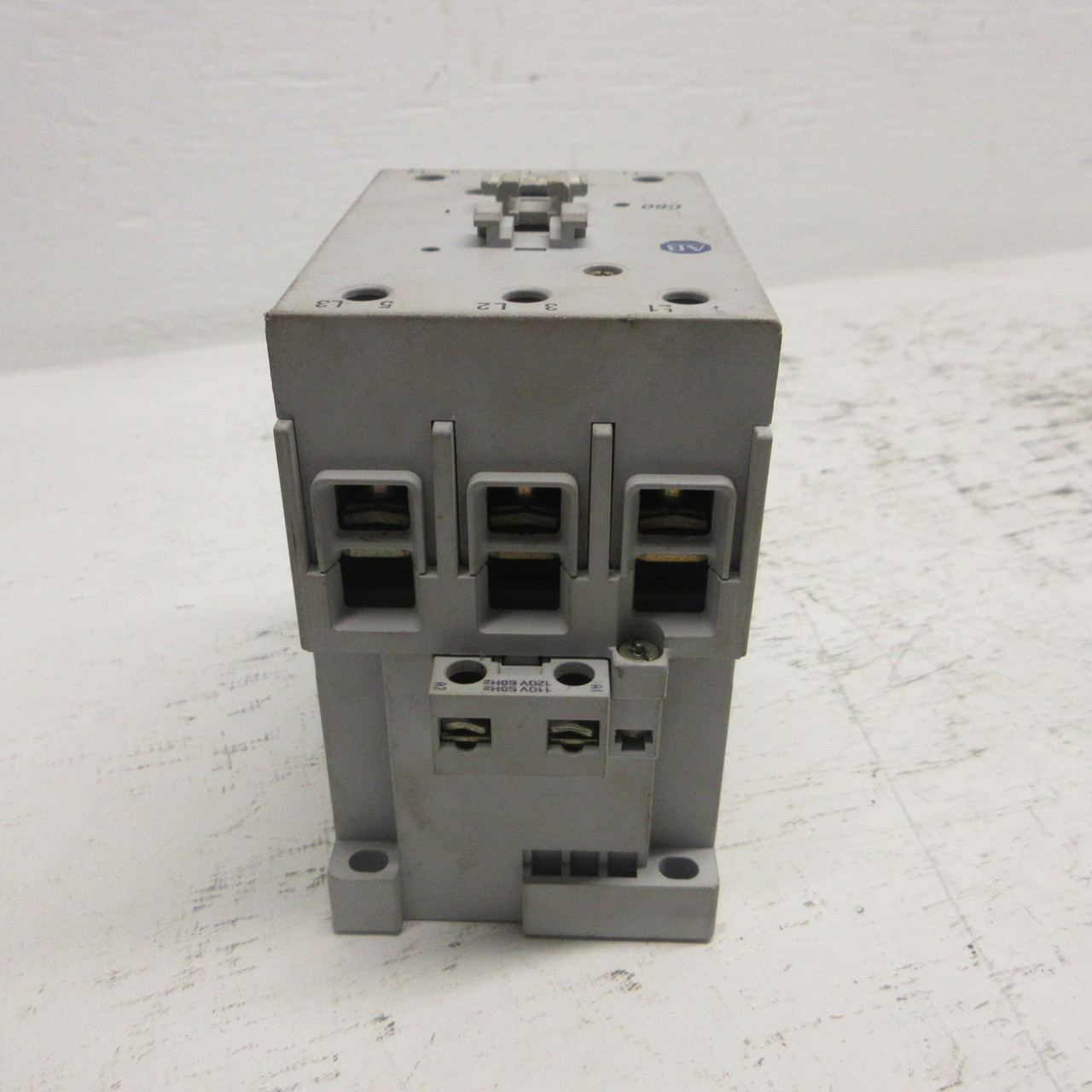 Allen Bradley 100-C60*00 Ser B Motor Contactor 120V Coil C60 90A 600VAC 100C6000 (AH1058-2)