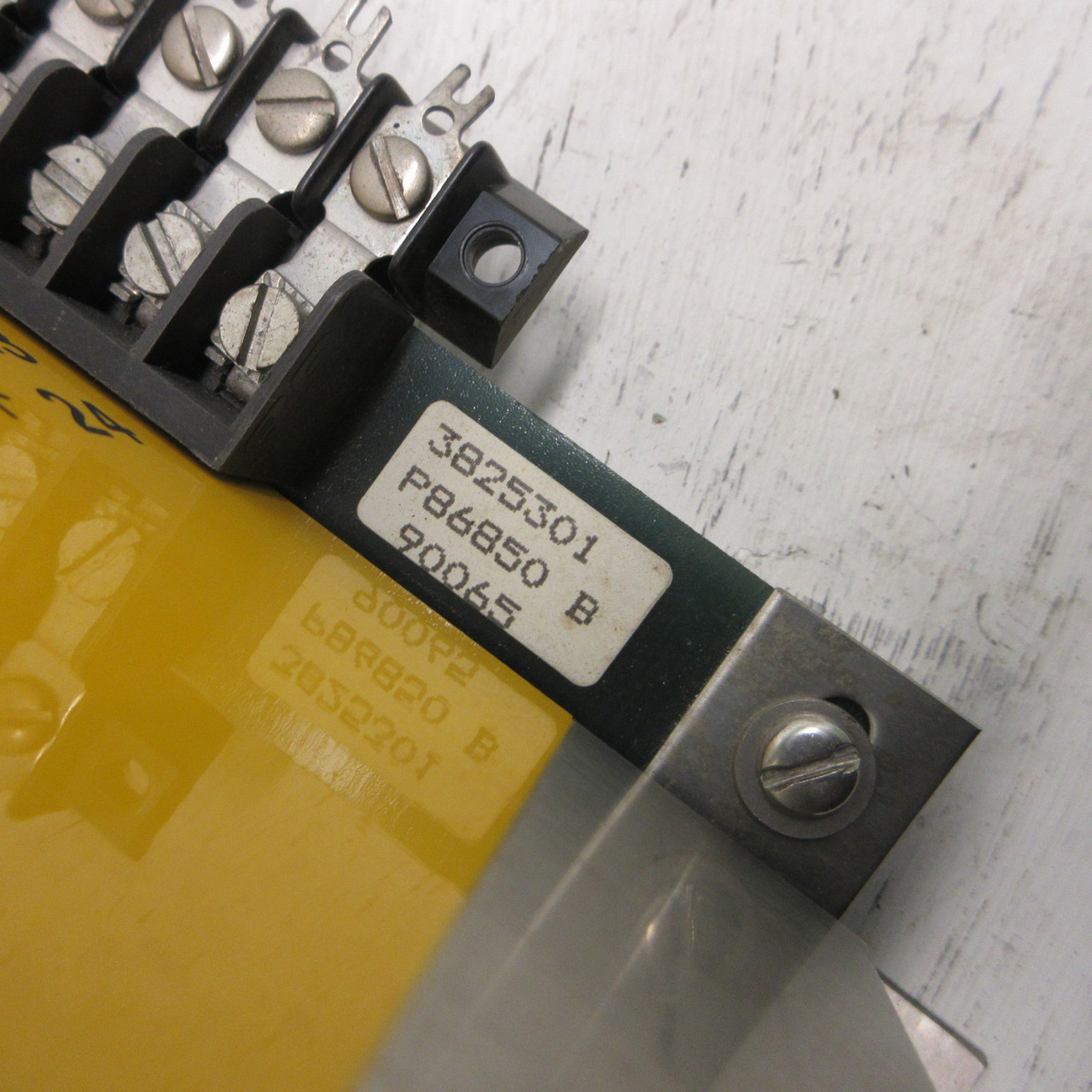Forney IDD-II D-38252-01 Flame Detector Amplifier 38253-01 PLC IDD-2 IDDII (AH1059-2)