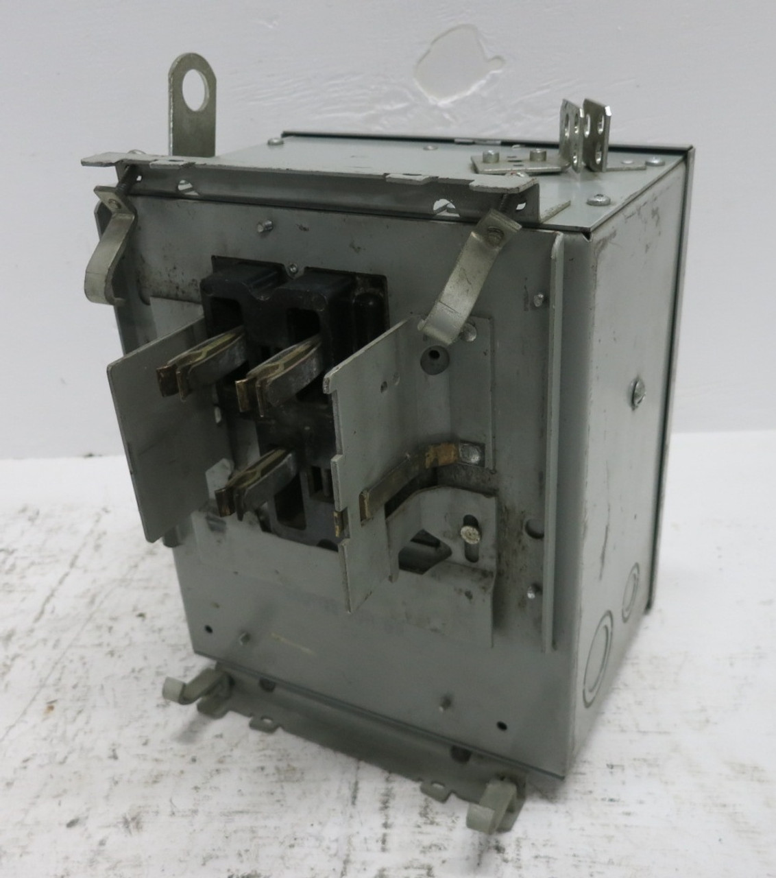 GE SB362R 60A 600V Spectra Flex-A-Plug Fusible Busway Bus Plug 3PH 3W 60 Amp 1 (DW8016-1)