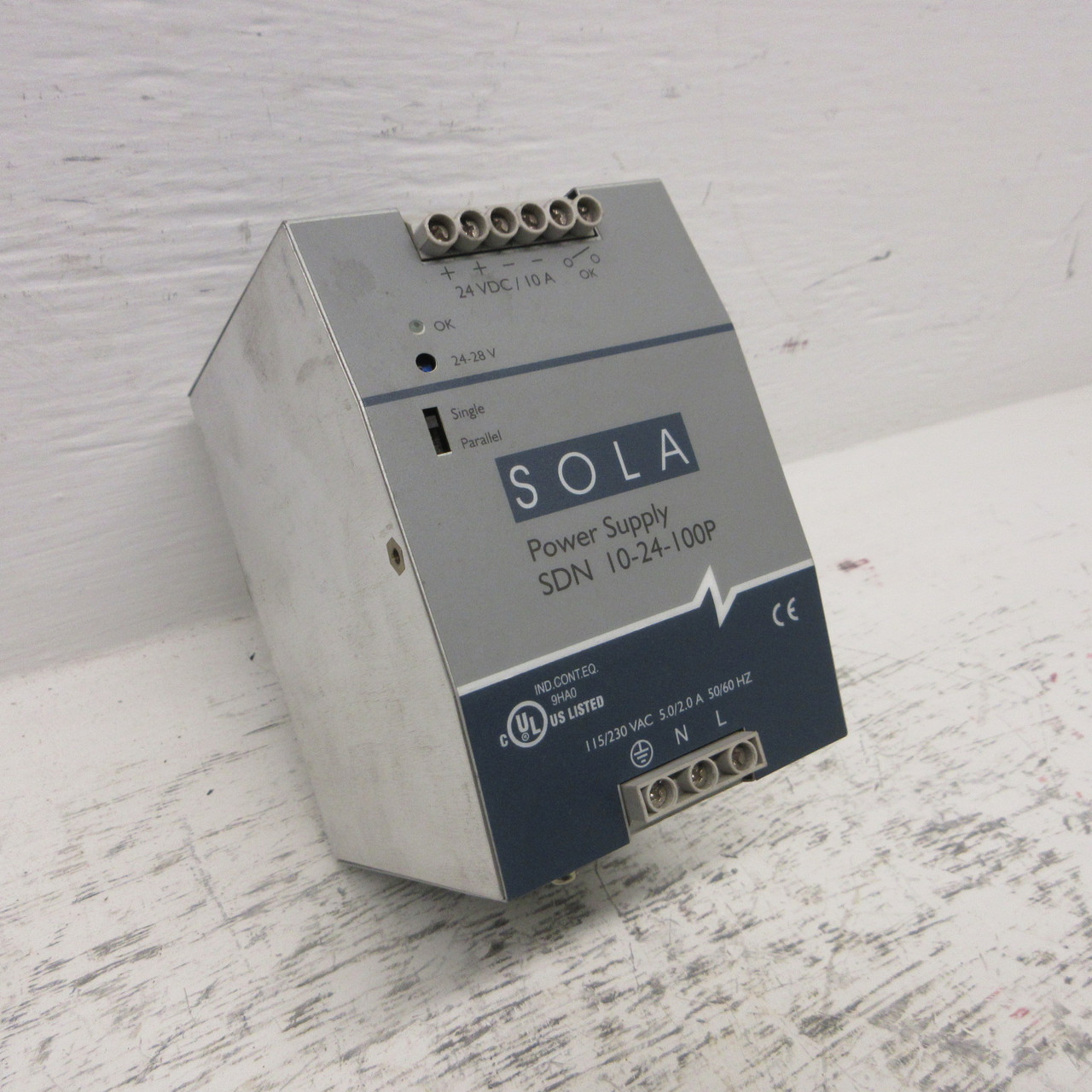 Sola Automation SDN 10-24-100P OVP Power Supply 115/230VAC 5.0/2.0A 50/60HZ SOLA (AH1066-5)