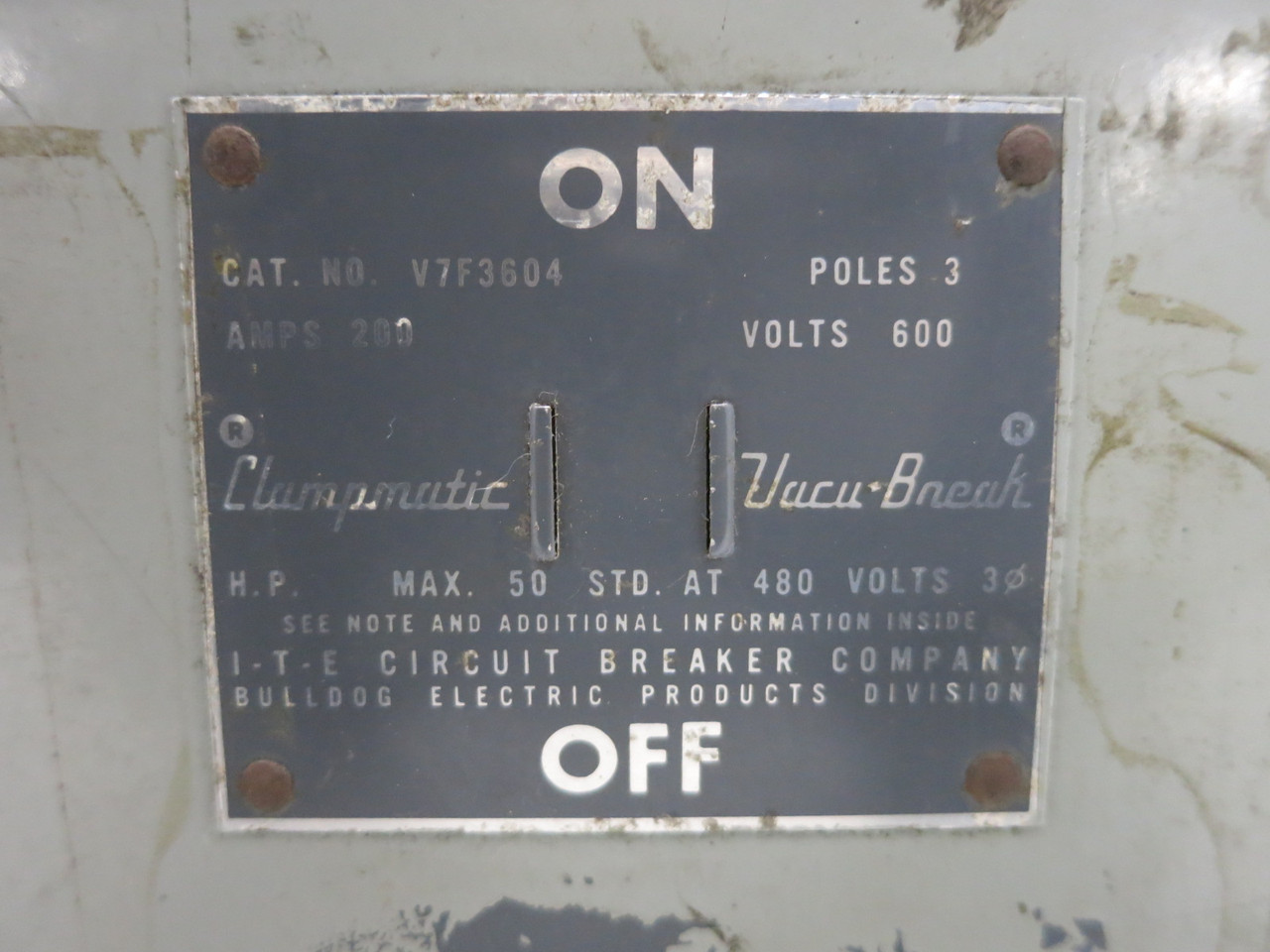 ITE V7F3604 200A 600V Fusible Vacu-Break Panelboard Switch 200 Amp Bulldog (DW8018-2)