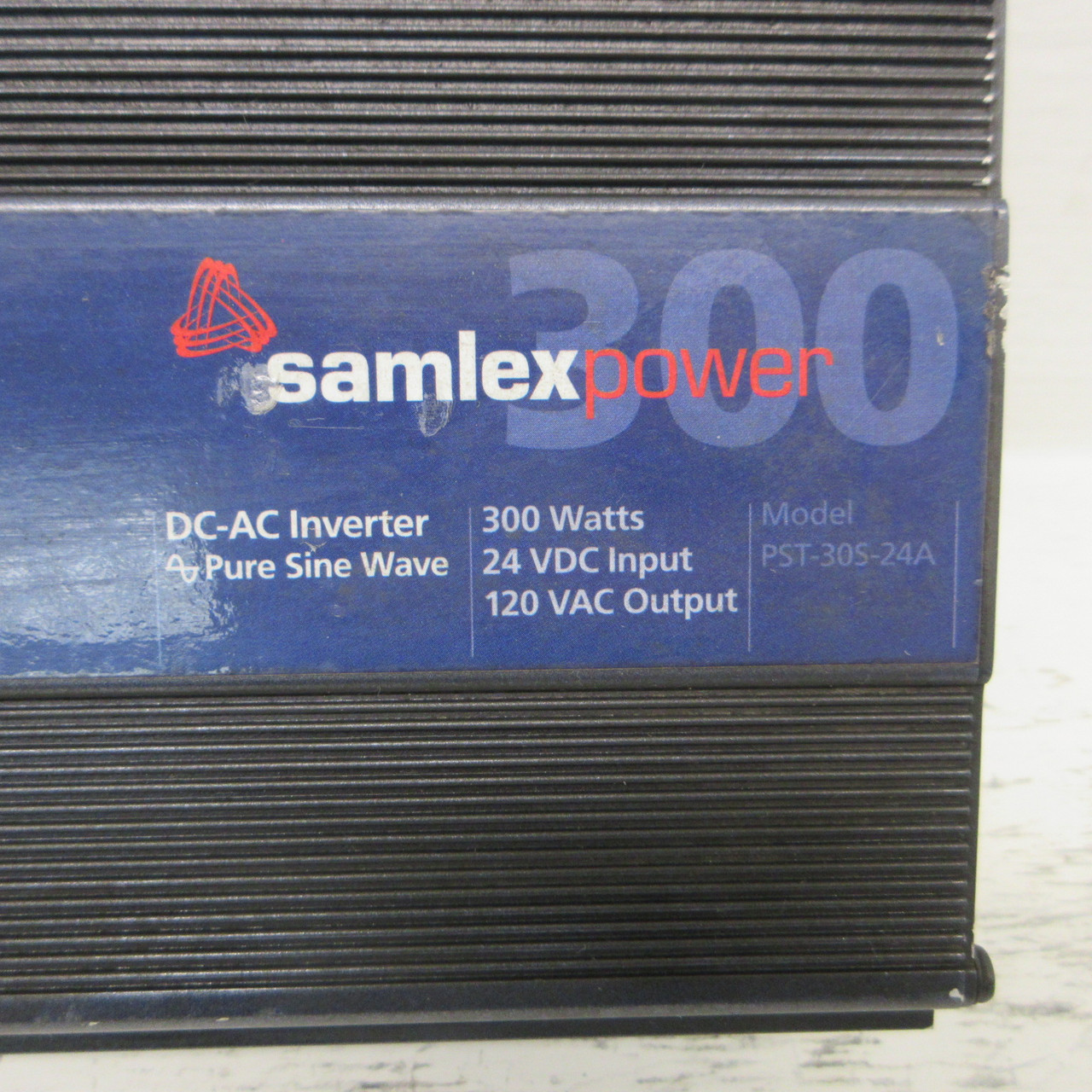 samlexpower PST-30S-24A Pure Sine Wave Inverter 120VAC 300W DC-AC Inverter 24VDC (AH1075-1)
