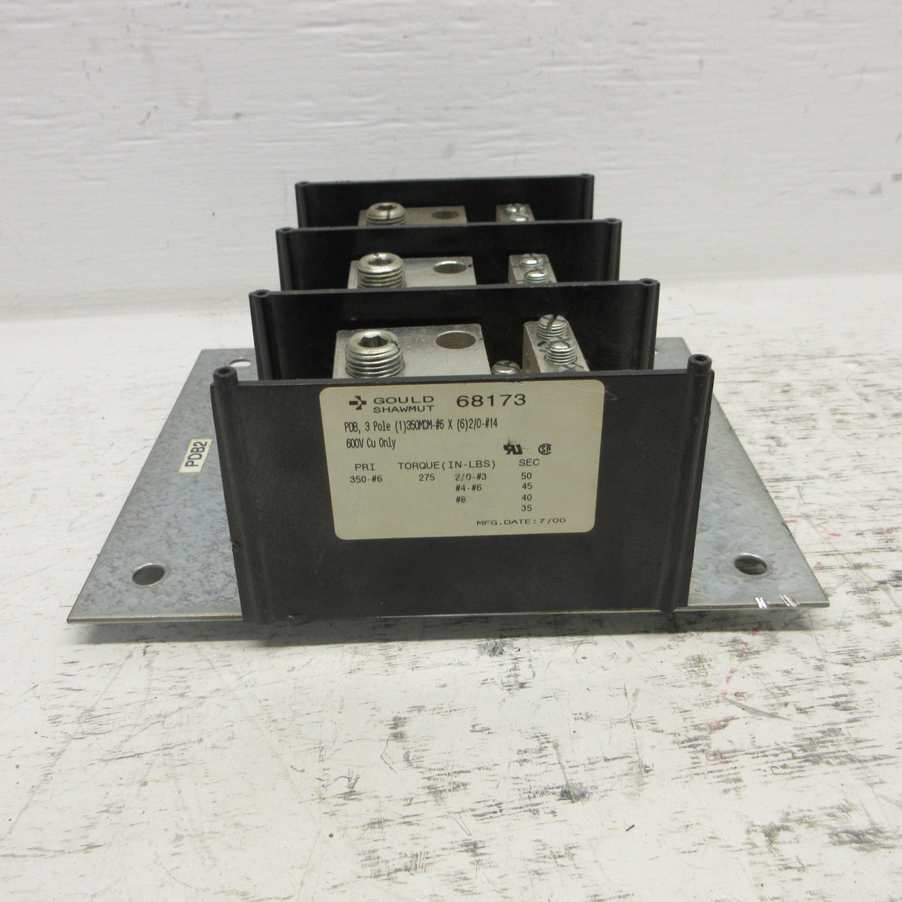 Gould Shawmut 68173 Power Distribution Block PDB 3 Pole 350MCM-#6 X 600V Cu Only (AH1073-1)