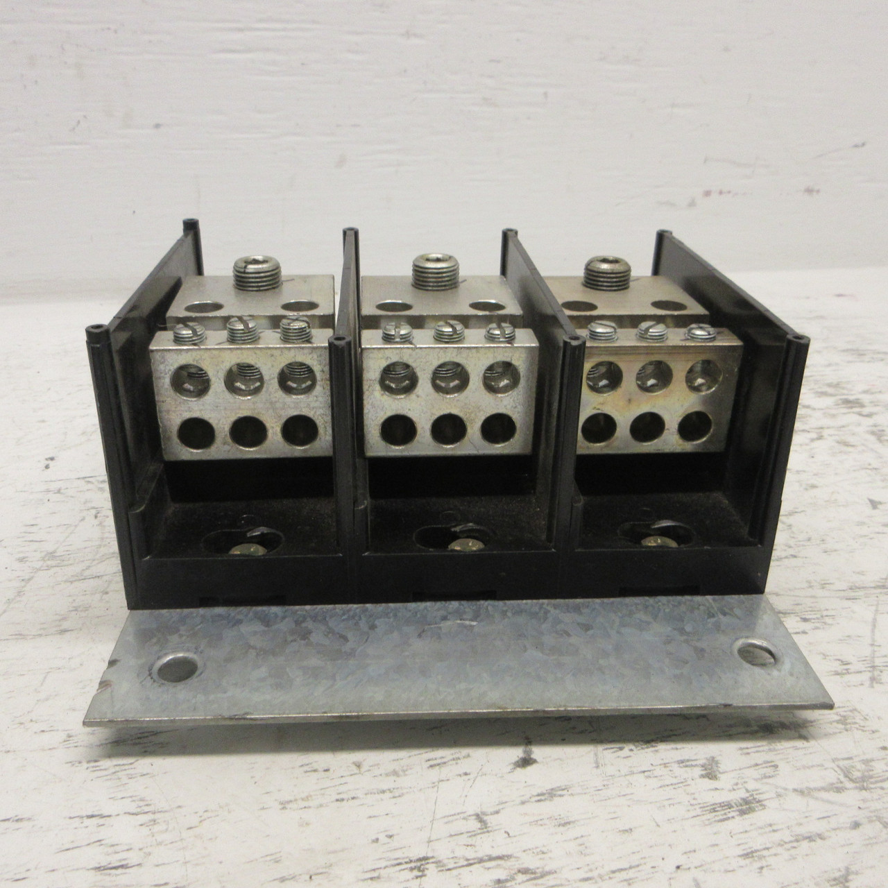 Gould Shawmut 68173 Power Distribution Block PDB 3 Pole 350MCM-#6 X 600V Cu Only (AH1073-1)