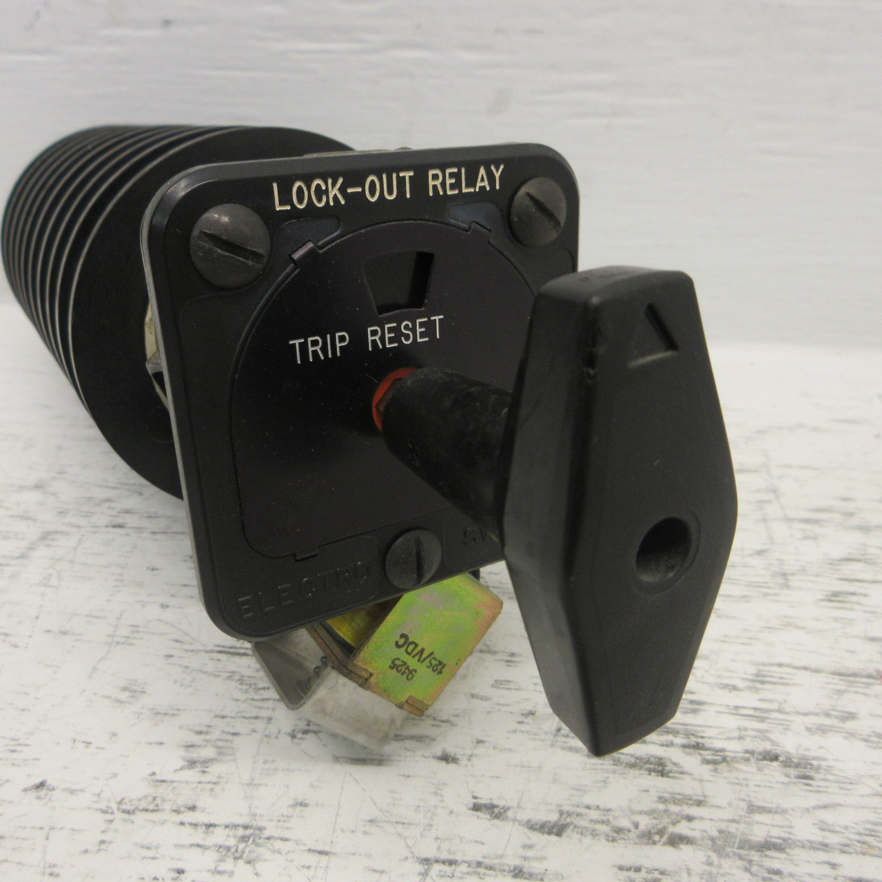 Electroswitch 7808D Lock-Out Rotary Switch Series 24 LOR 125VDC Latching 78080 (AH1079-5)