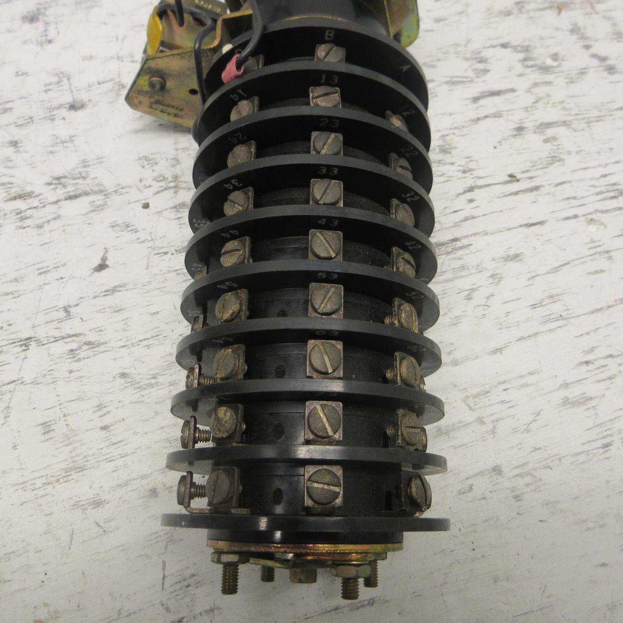 Electroswitch 7808D Lock-Out Rotary Switch Series 24 LOR 125VDC Latching 78080 (AH1079-5)