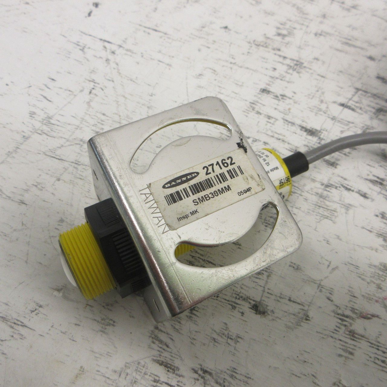 Banner SMA30PEL PhotoElectric Sensor 150M Range SM30 Series w/ SMB30MM Bracket (AH1082-1)
