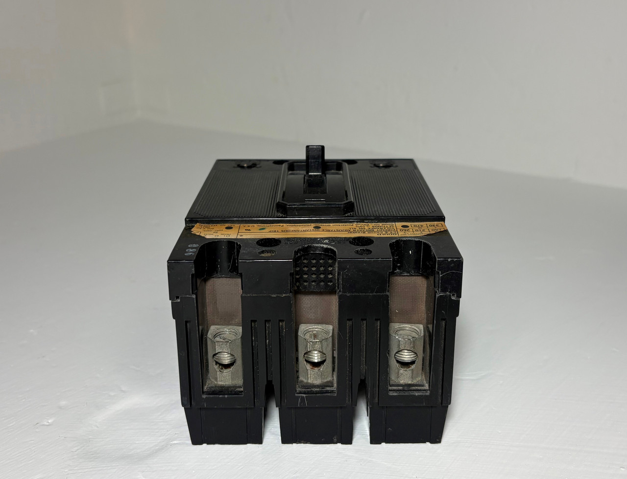 Gould EF3L050Z 50A I-T-E Circuit Breaker 600V 3P EF3-L050Z ITE EF3L050 50 Amp (EM5863-1)