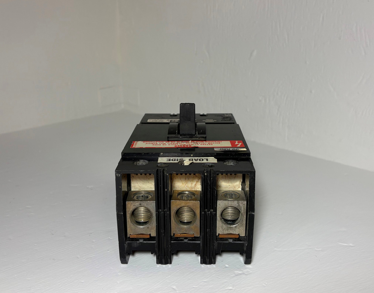 Square D KAL36150 150A Circuit Breaker Black 600V Type KAL 3 Pole 150 Amp (EM5862-1)