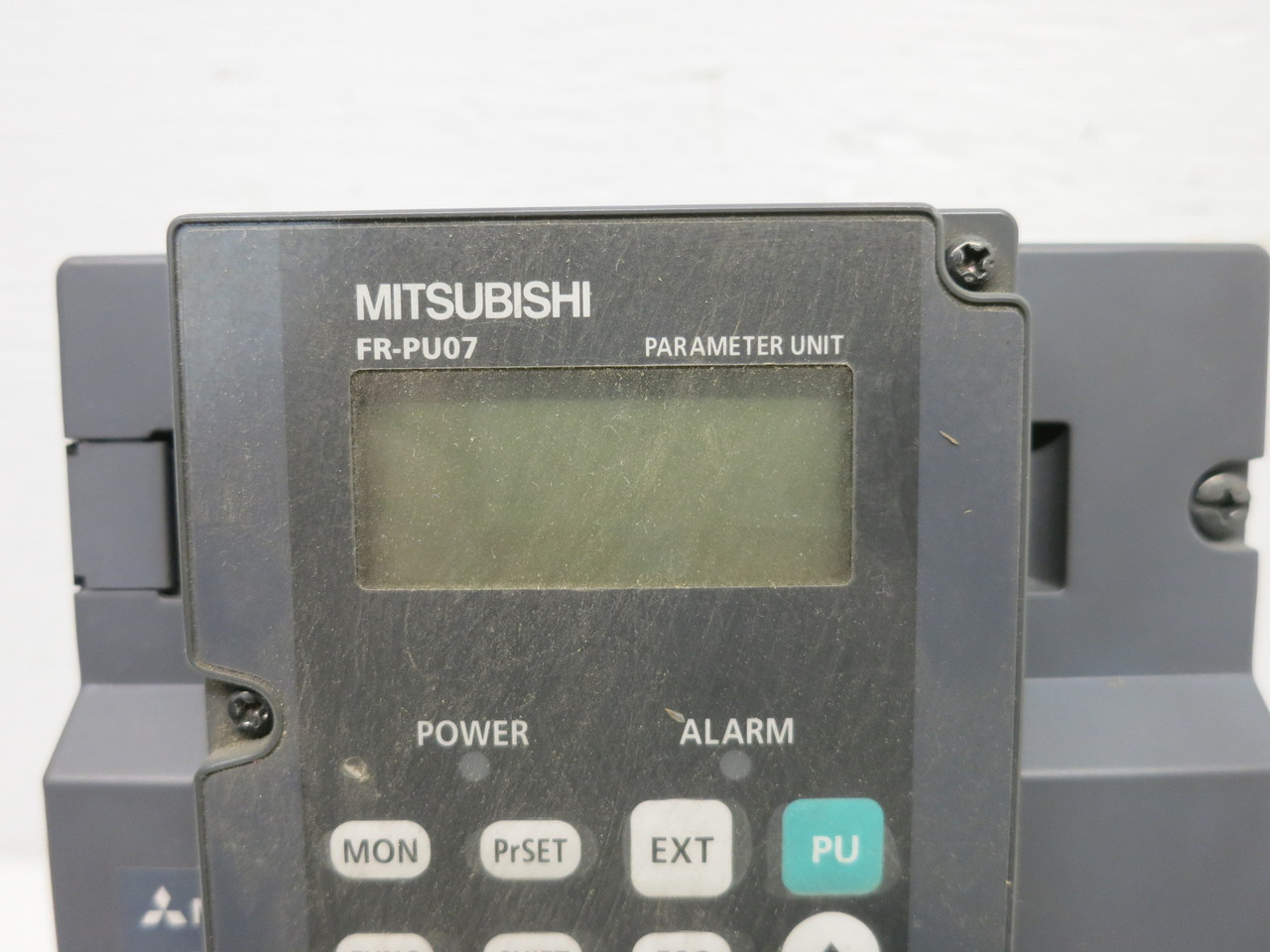 Mitsubishi FR-A740-00060-NA 3 HP Inverter AC VS Drive A700 FR-PU07 3PH 480V VFD (DW8032-1)