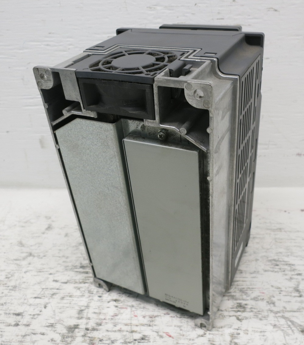 Mitsubishi FR-A740-00060-NA 3 HP Inverter AC VS Drive A700 FR-PU07 3PH 480V VFD (DW8032-1)