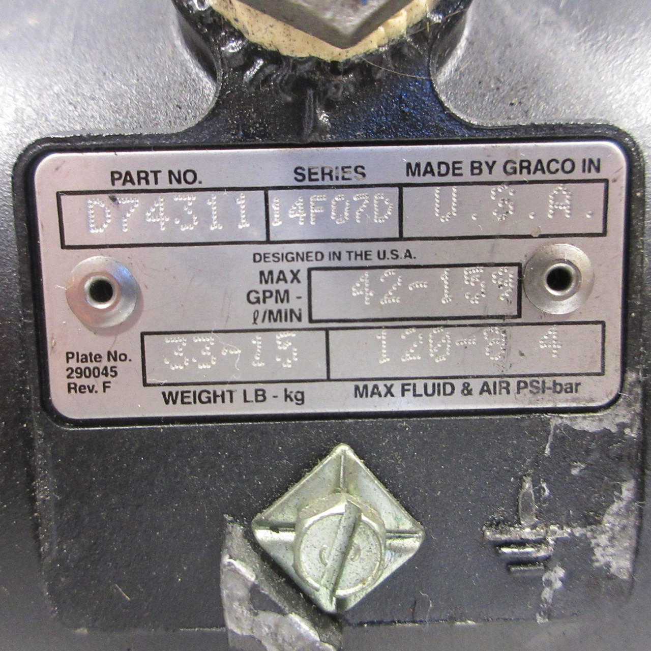 Graco D74311 Diaphragm Pump Husky 1040 120 PSI 8.4 Bar 42-159 Max GPM 14F07D Ser (AH1095-1)