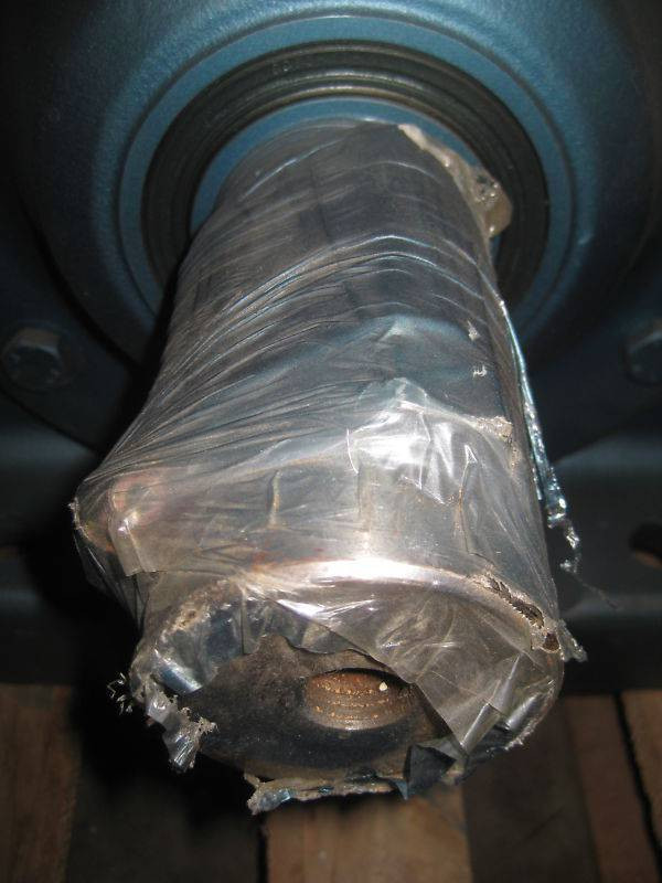 Sew Eurodrive R102R73D 1HP Ratio:689 Gear Reducer NEW (EBI3643-1)