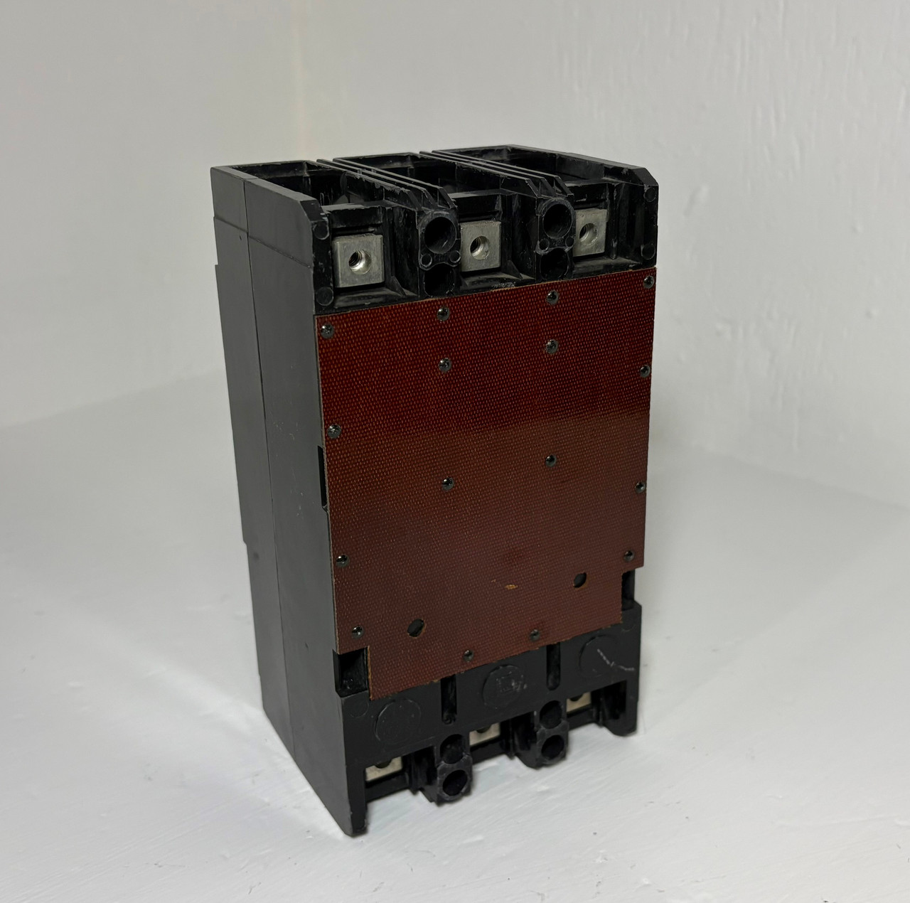 Square D KAL3615026M8002 150A Mag-Gard Circuit Breaker 600V KAL3615026M 150 Amp (EM5864-1)