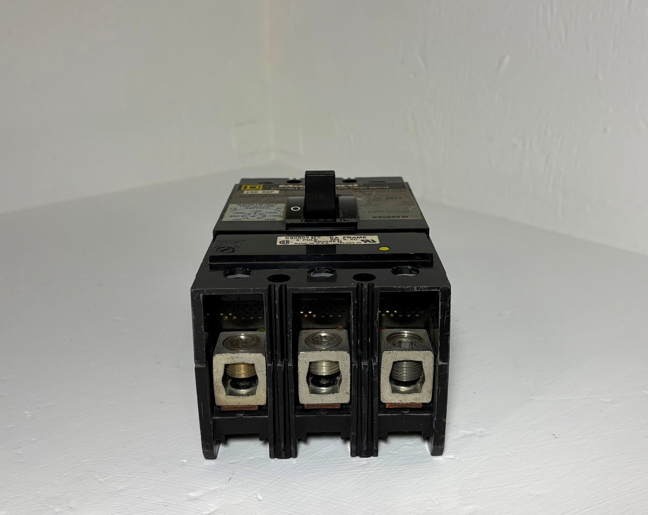 Square D KAL3615026M8002 150A Mag-Gard Circuit Breaker 600V KAL3615026M 150 Amp (EM5864-1)