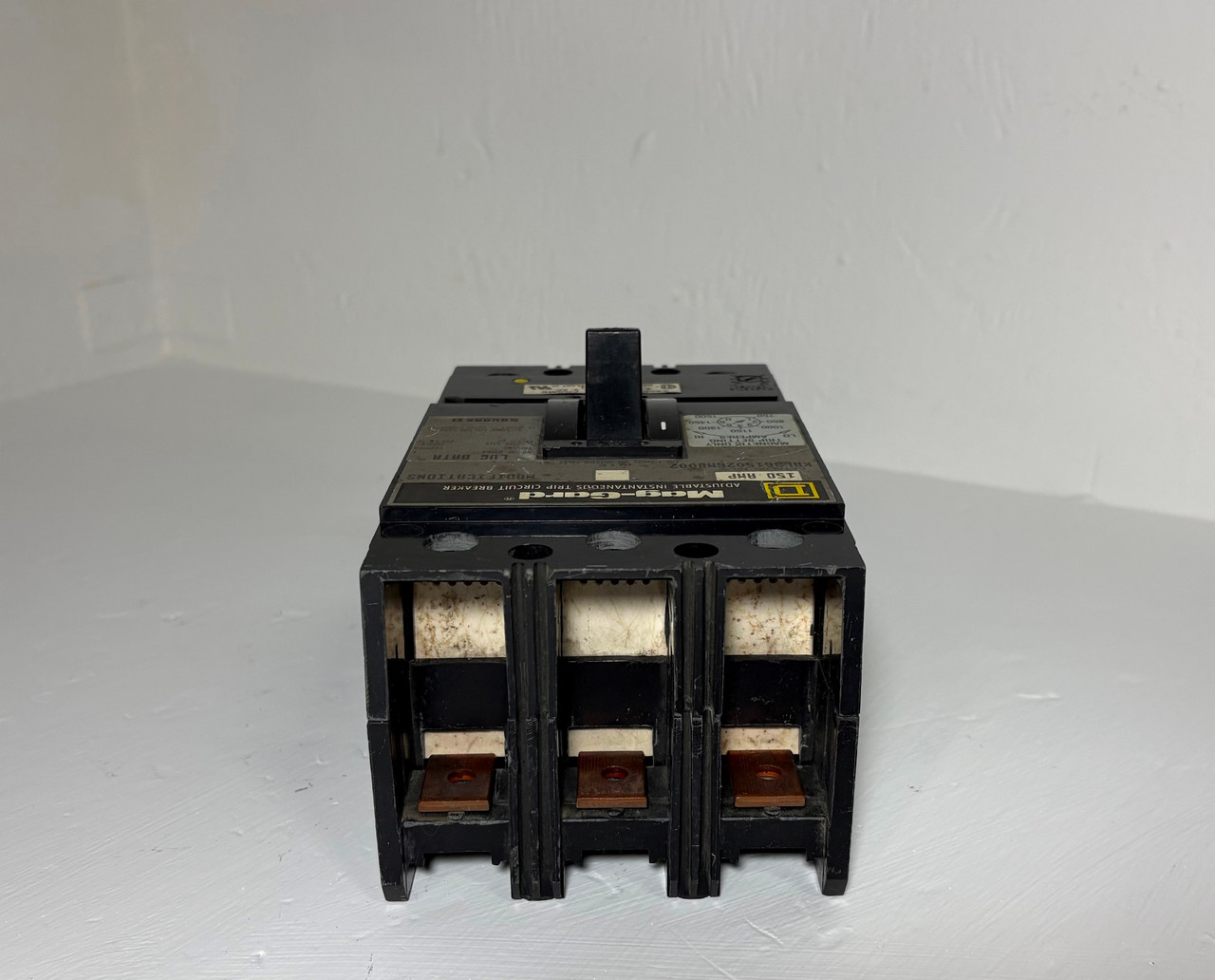 Square D KAL3615026M8002 150A Mag-Gard Circuit Breaker 600V KAL3615026M 150 Amp (EM5864-1)