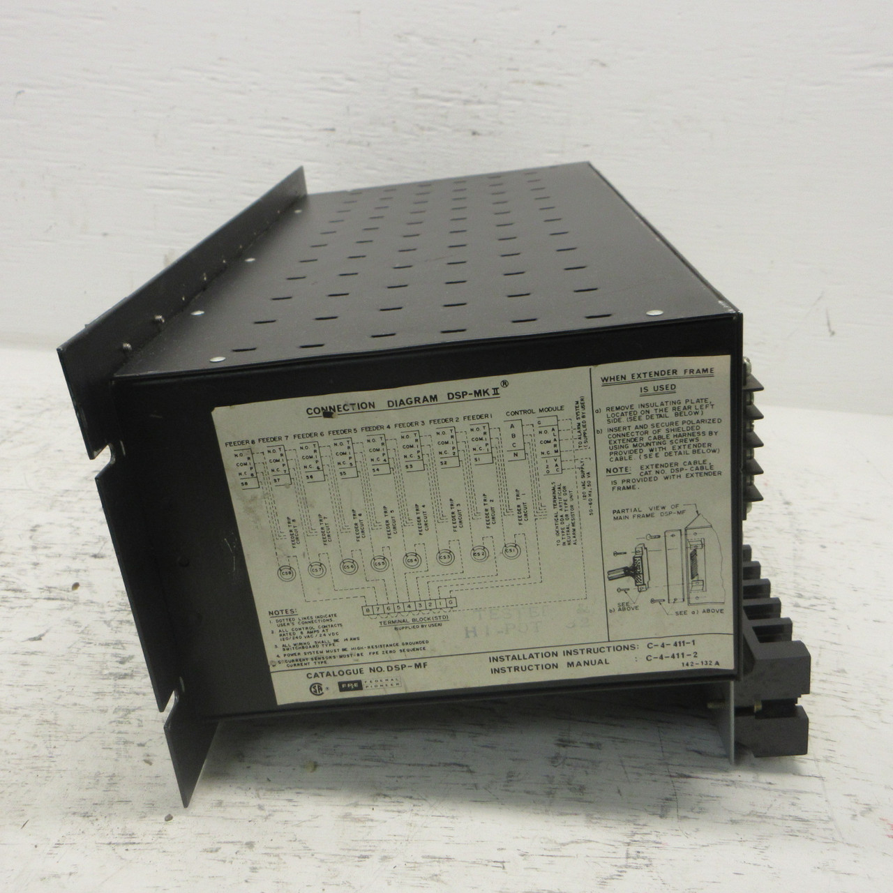 Schneider Electric DSP-MF PLC Rack  DSP-MKII Federal Pioneer DSPMF w/ 2 Fillers (AH1090-1)