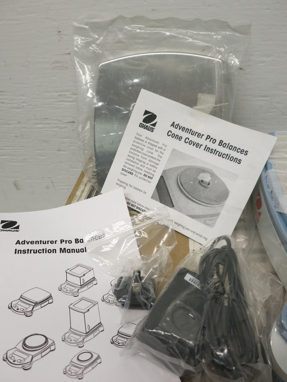 NEW Ohaus Adventurer Pro AV4101 Balance Precision Scale 4100g (DW8038-1)