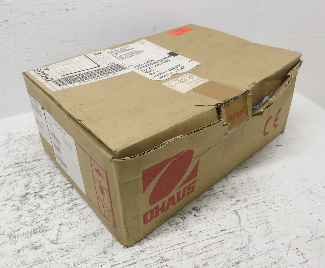 NEW Ohaus Adventurer Pro AV4101 Balance Precision Scale 4100g (DW8038-1)