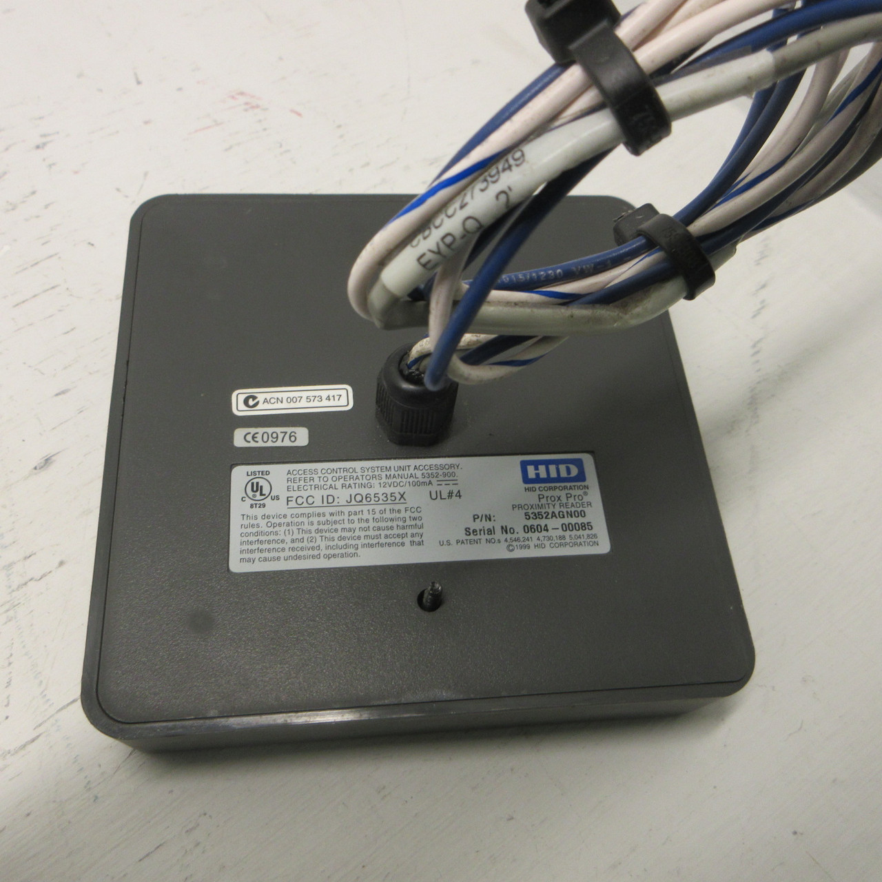 HID Corporation Prox Pro 5352AGN00 Proximity Reader No Keypad 12VDC 5352AGNOO (AH1101-1)