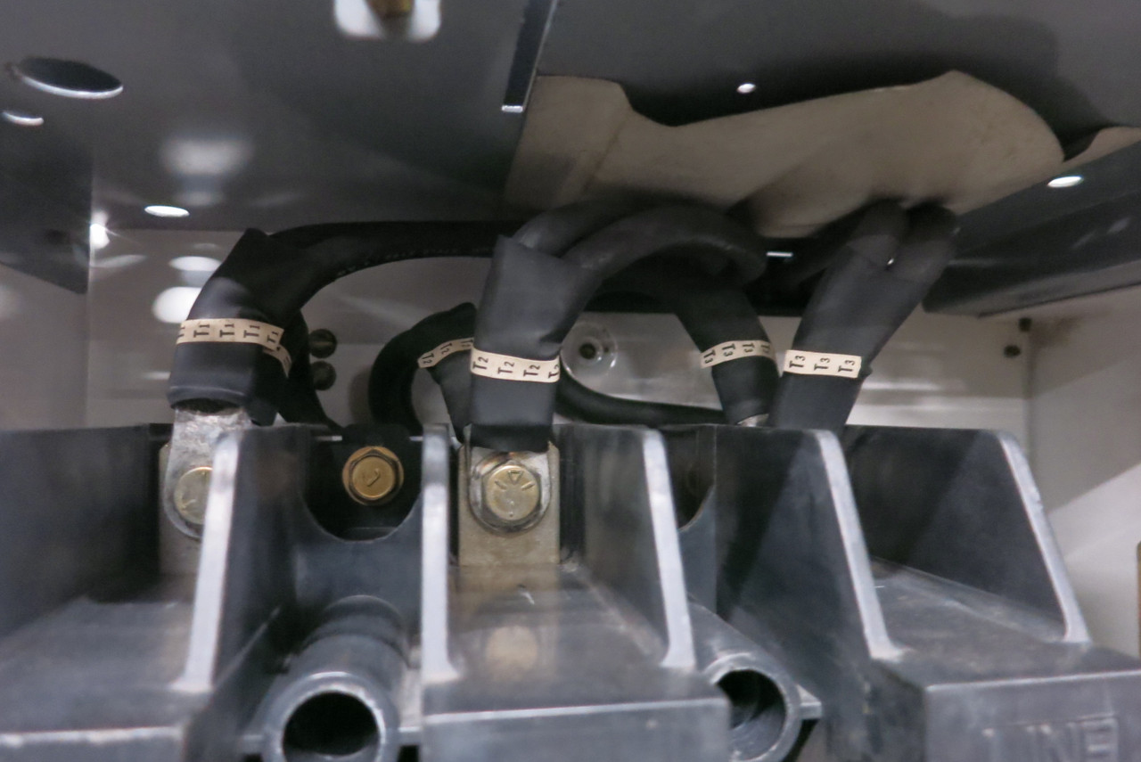 Allen Bradley 2100 Centerline 52" Size 5 Starter 400 Amp Breaker MCC Bucket Sz5 (BJ1096-1)