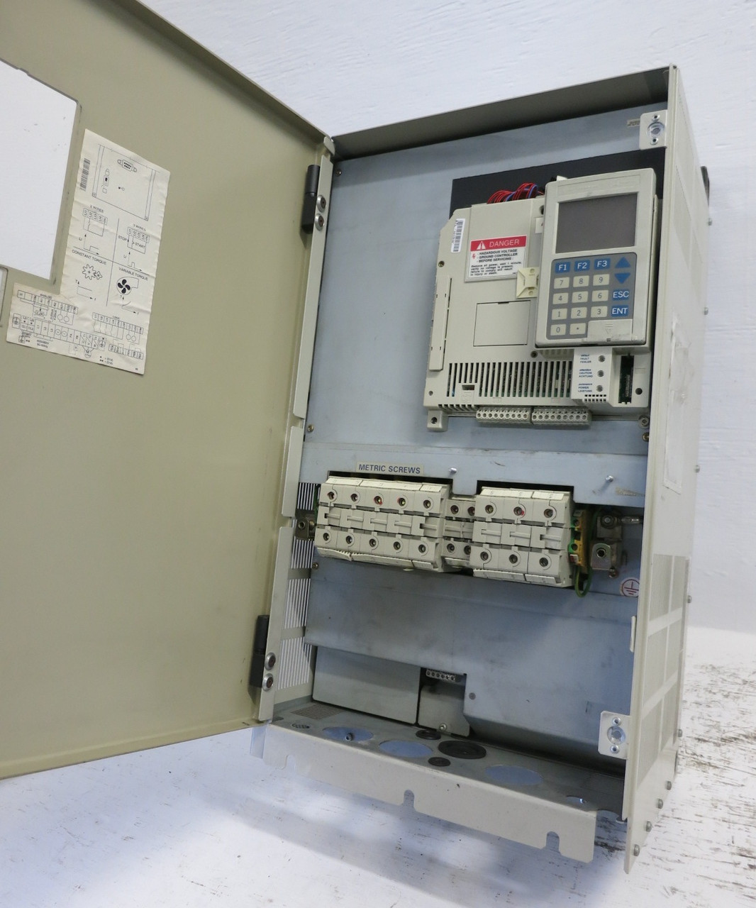 Square D ATV66D54N4 50/60 HP Altivar 66 AC VS Drive 460V Telemecanique VFD 460 (DW8037-1)