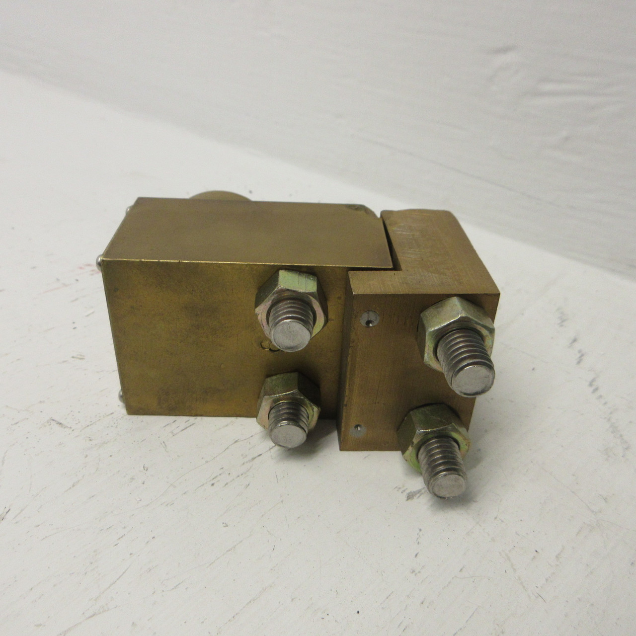 The Superior Interlock S105813Y Lock Brass 2 Peices Yale 16488 w/ Hardware & Key (AH1099-1)