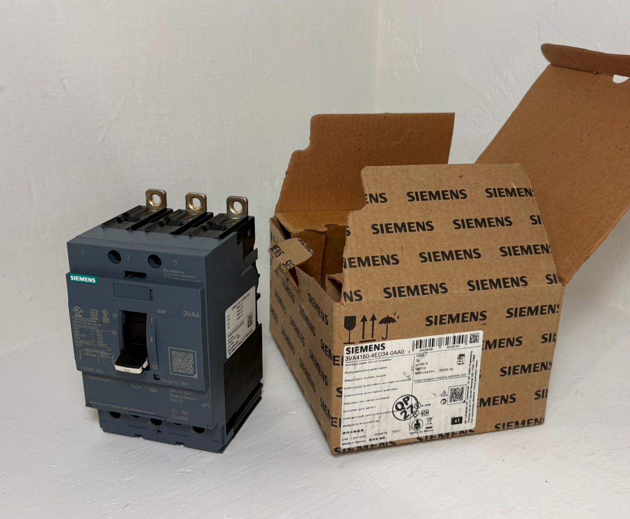 Image of NEW Siemens 3VA4 125A Circuit Breaker w/ 50 Amp Trip 3VA4150-4ED34-0AA0 125S NIB