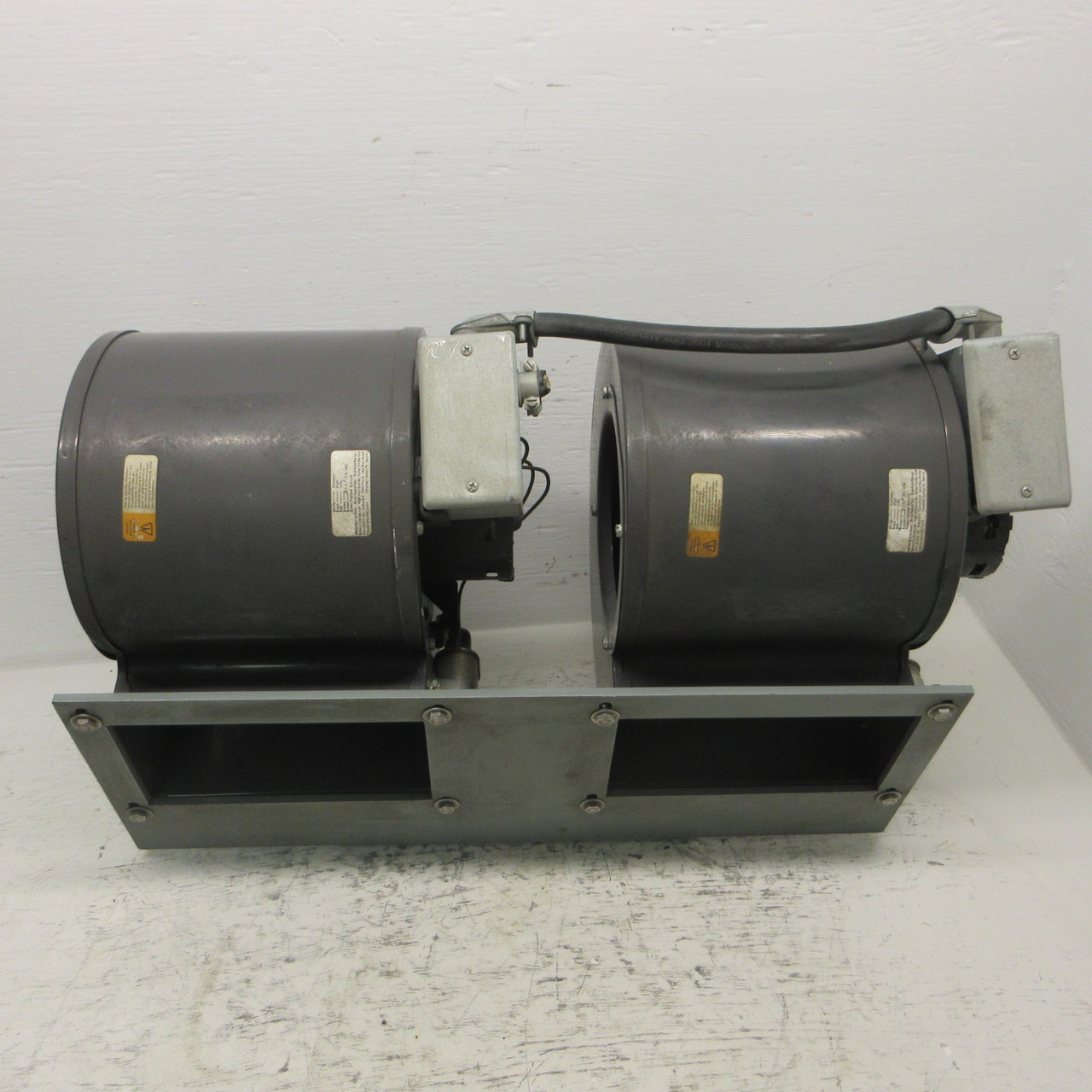 Dayton U90B1 Double Blower Fan Assembly 2-Speed 7090-1184 1450/1100RPM 1/5HP (AH1116-5)