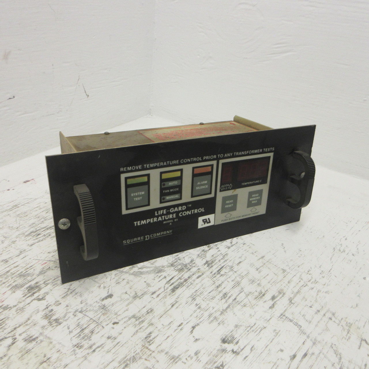 Square D Life-Gard Model 85 A Temperature Control Digital Display Control Test (AH1115-1)