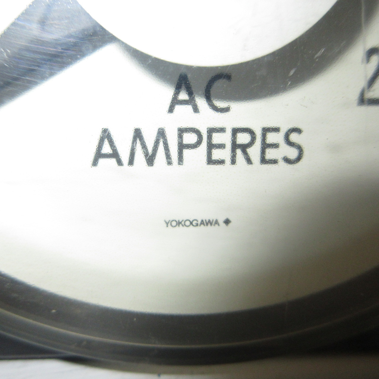 Yokogawa 103131LS-RS7 Panel Meter 0-5 AAC 0-250 AC Amperes Metal Case AB40 0E (AH1113-1)