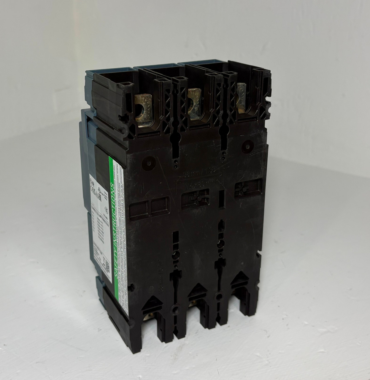 NEW Siemens 3VA5 250A Circuit Breaker 3VA5215-6ED31-0AA0 w 150 Amp Trip 250H NNB (EM5872-1)