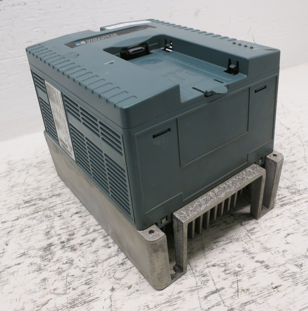 Reliance Electric 6SP401-008CTAN 5 HP SP600 AC VS Drive 480V VFD 480 VAC SP-600 (DW8057-1)