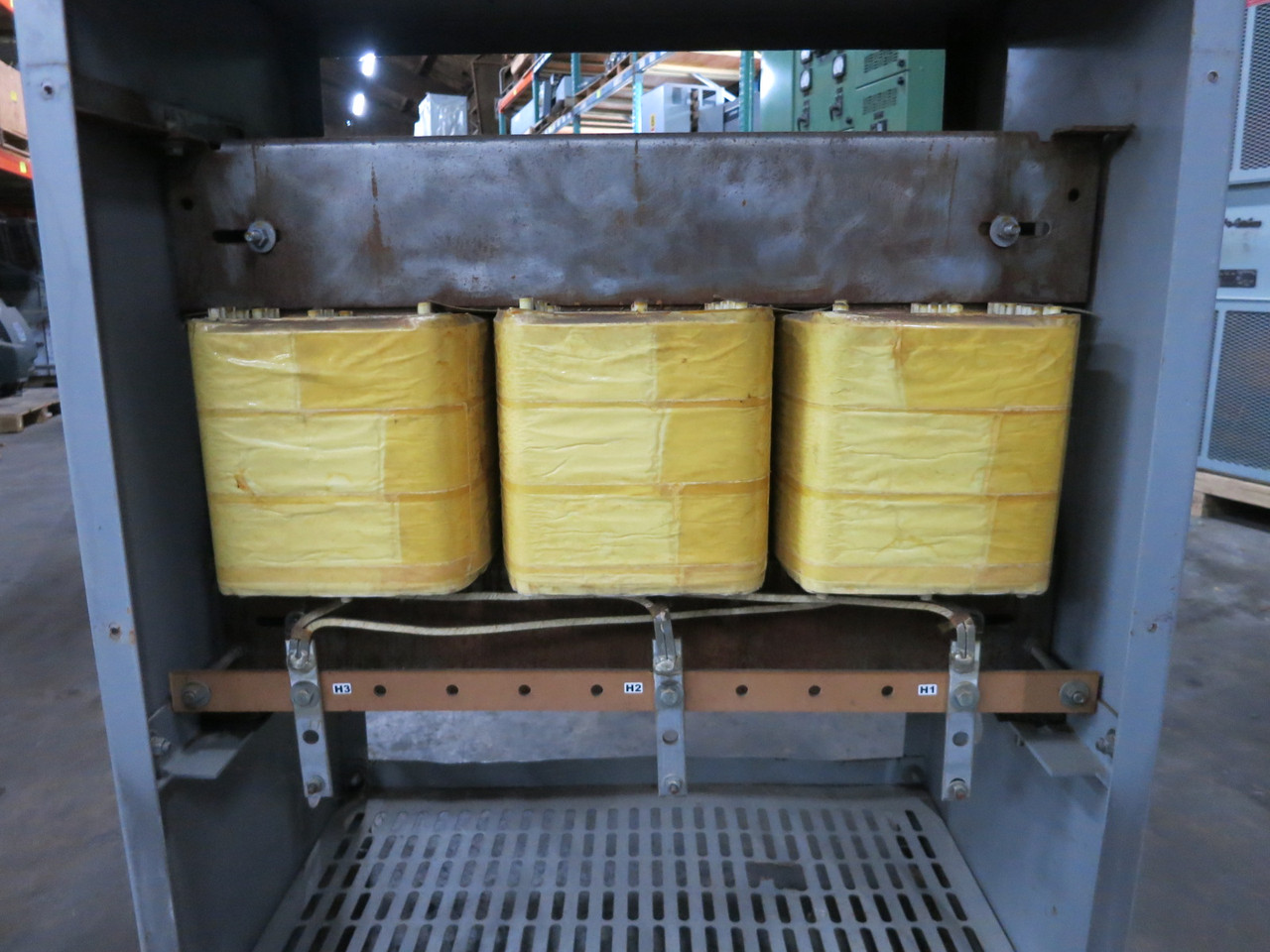 Hevi-Duty 50 kVA 120Y/69 - 480 Delta 3PH Step-Up Transformer T1950H50S 120V 480V (EBI2378-1)