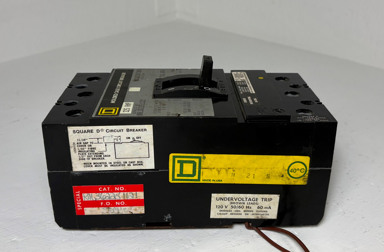 Square D KAL362251121 225A Circuit Breaker w/ UVR 600V KAL 3P KAL36225 225 Amp (EM5887-2)