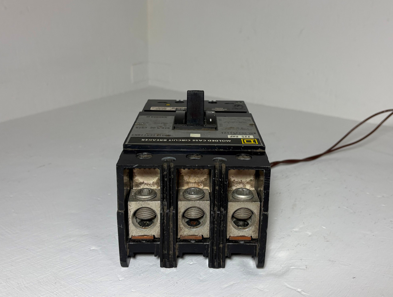 Square D KAL362251121 225A Circuit Breaker w/ UVR 600V KAL 3P KAL36225 225 Amp (EM5887-2)