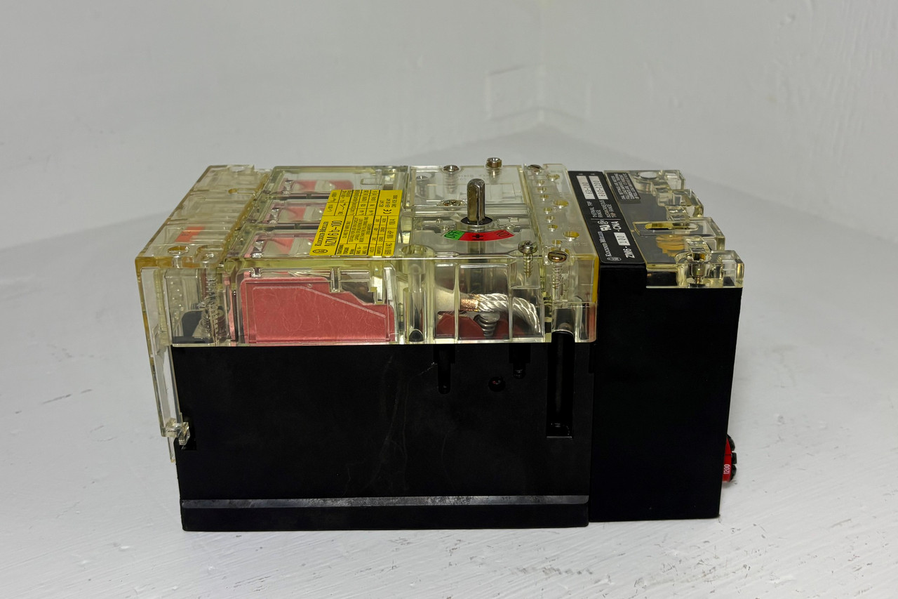 Klockner-Moeller NZM6B-100 100A Breaker ZM6-100-CNA 600V 3P NZM 6 b-100 Amp (EM5889-1)
