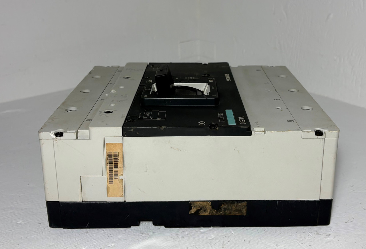 3rd Image of EM5899