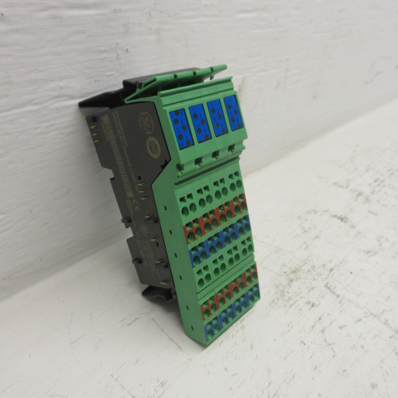 GE General Electric IC220MDL644C Input 24VDC Positive Logic 16PT I/O Module PLC (AH1123-2)