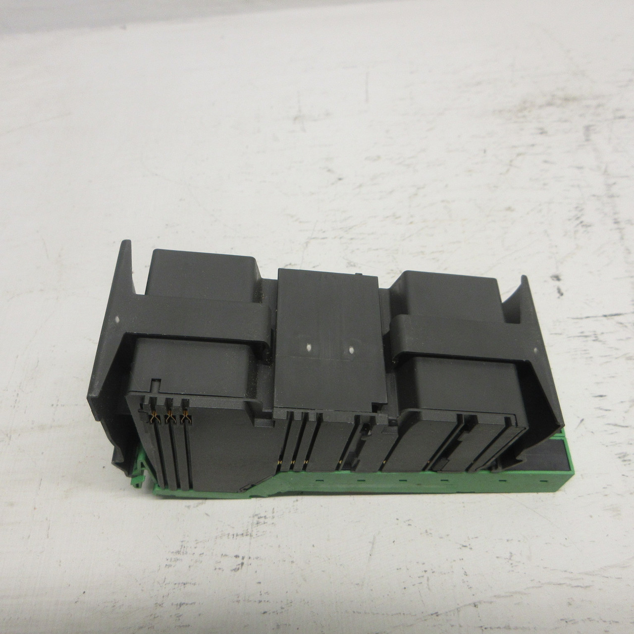 GE General Electric IC220MDL644C Input 24VDC Positive Logic 16PT I/O Module PLC (AH1123-2)