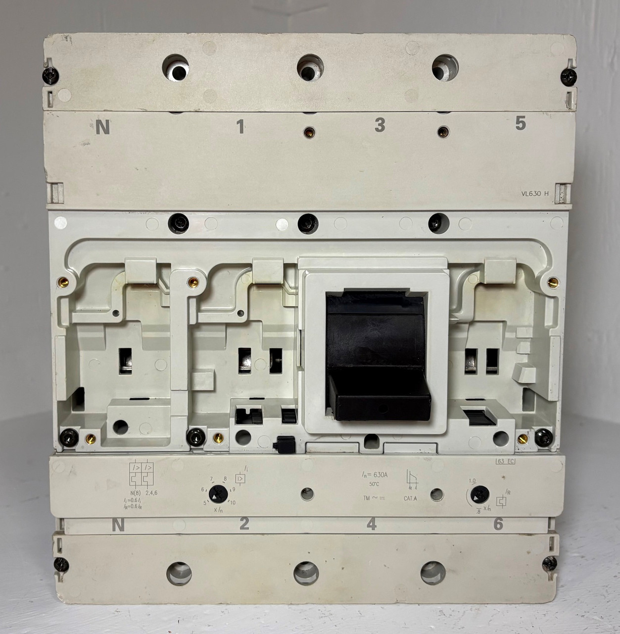 Siemens VL630 H 630A 4P Circuit Breaker 3VL5763-2AA46-0AA0 600V 4 Pole 630 Amp (EM5898-1)