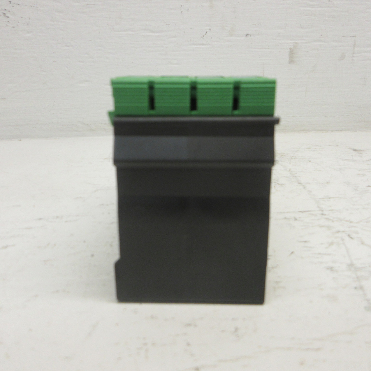 GE General Electric IC220MDL753C Input 24VDC Positive Logic 0.5A 8PT Module PLC (AH1124-2)