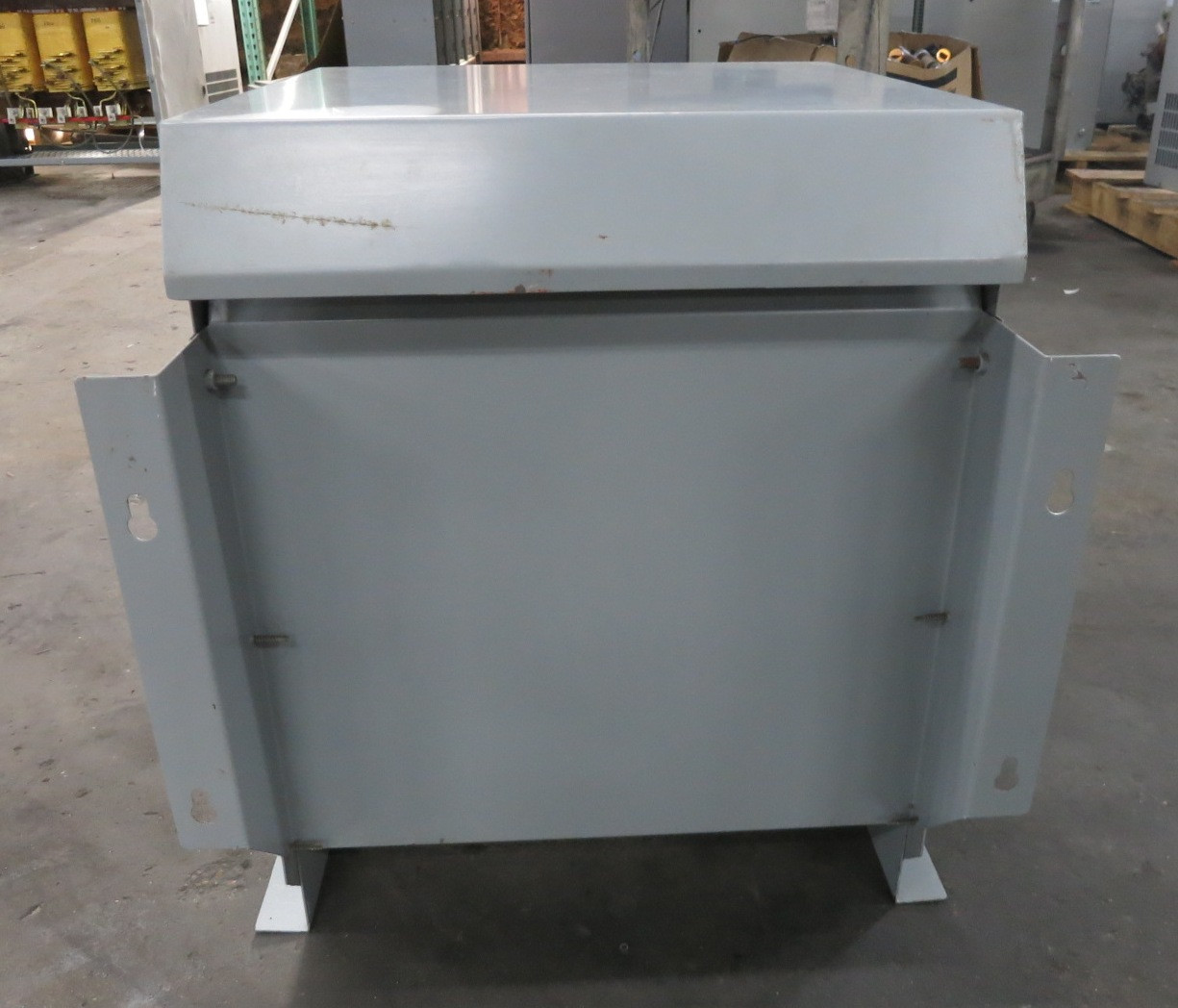 HPS 7.5 KVA 480 Delta to 480Y/277 V 3PH Isolation Transformer DM007KK 480V 3R (DW8084-2)