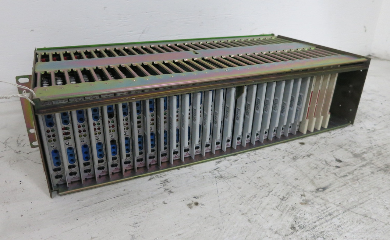 Wescom 3192-11 Span Termination Shelf 29 Slot IHR 9132LP 728-15 Card 92-319211-C (DW8087-2)