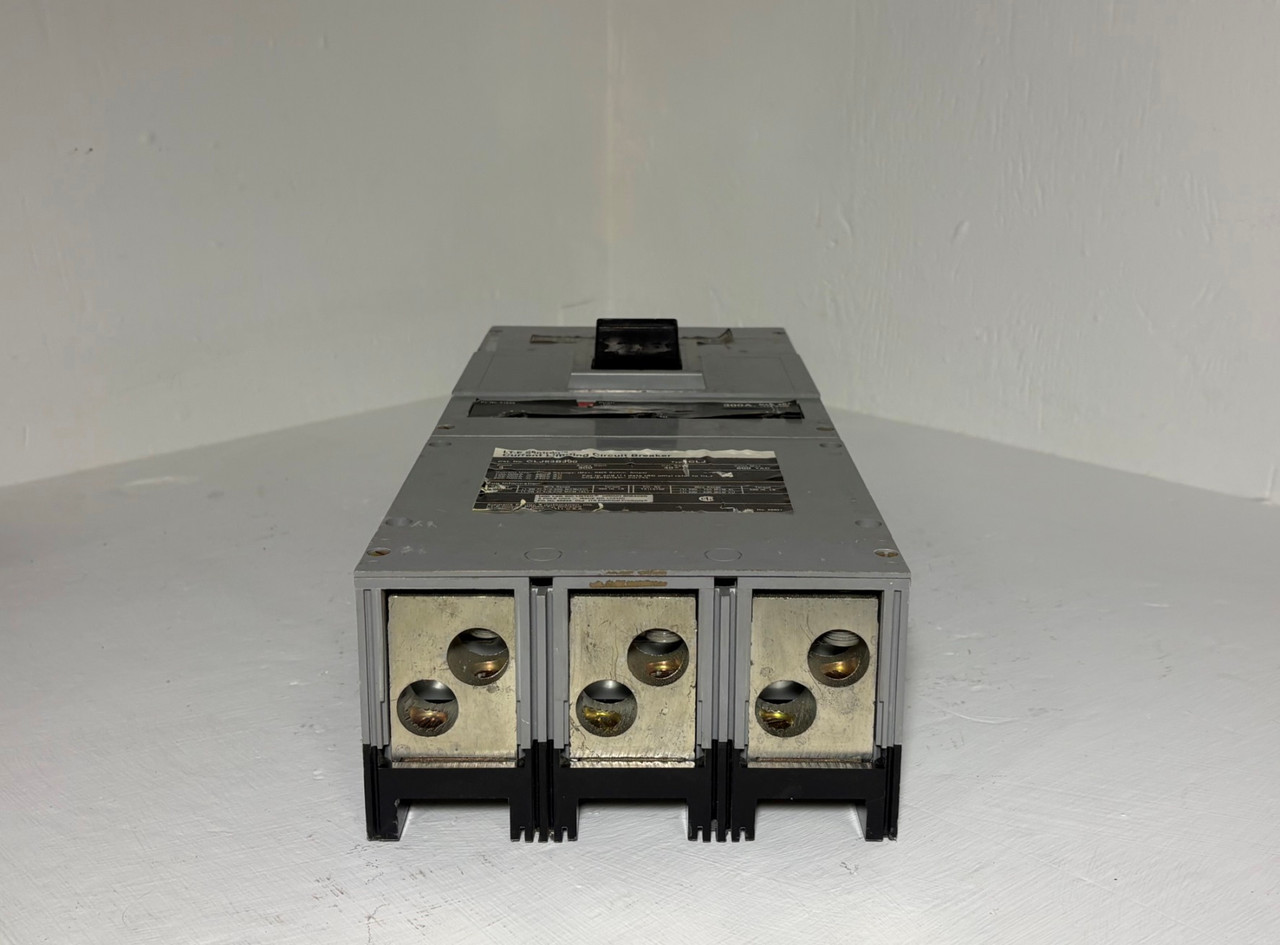 ITE CLJ63B300 300A Current Limiting Circuit Breaker Type CLJ 3P Siemens 300 Amp (EM5902-1)