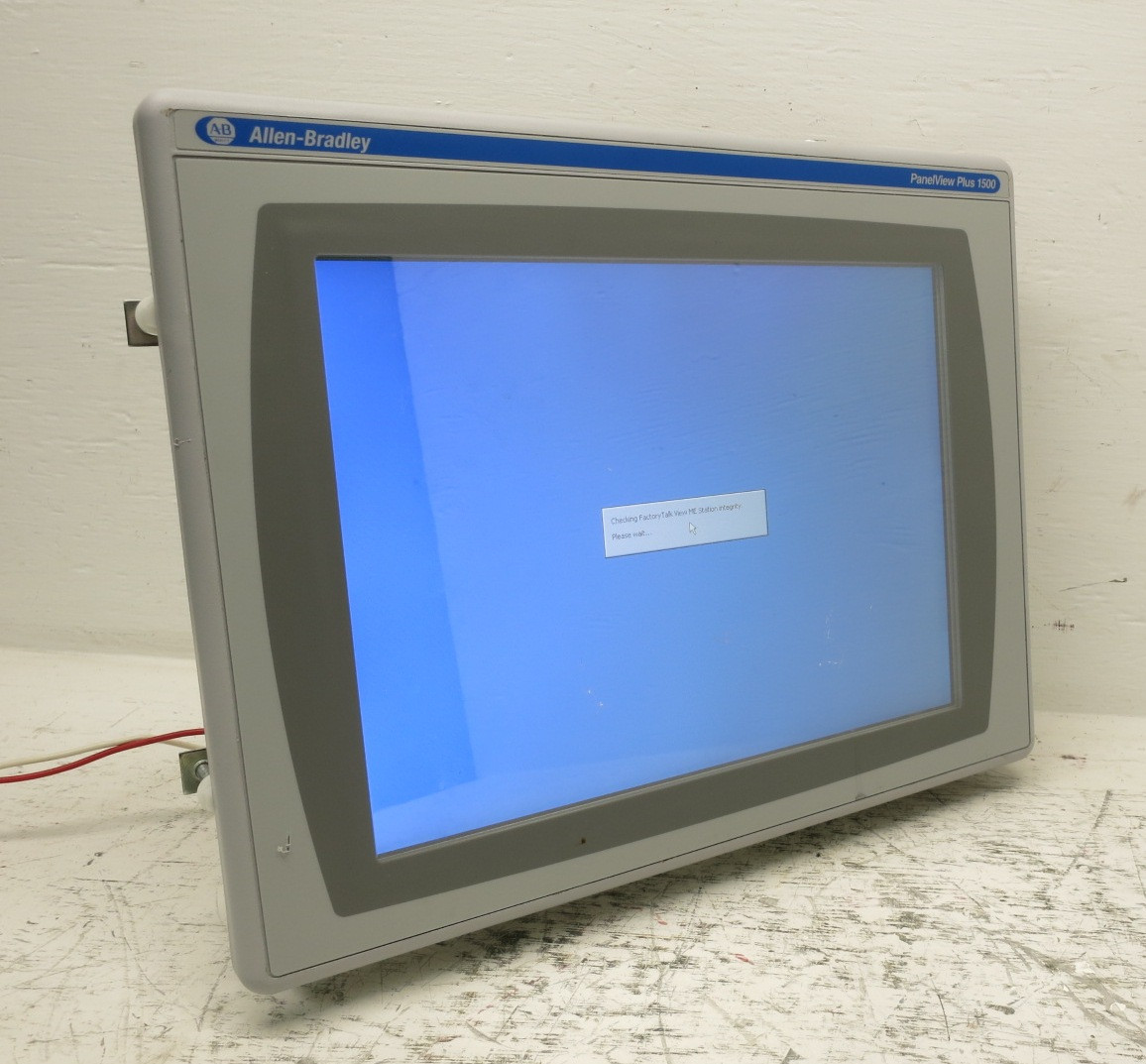 Allen Bradley 2711P-RDT15C PanelView Plus 1500 Touch Terminal 2711P-RP2X Logic (DW8101-1)