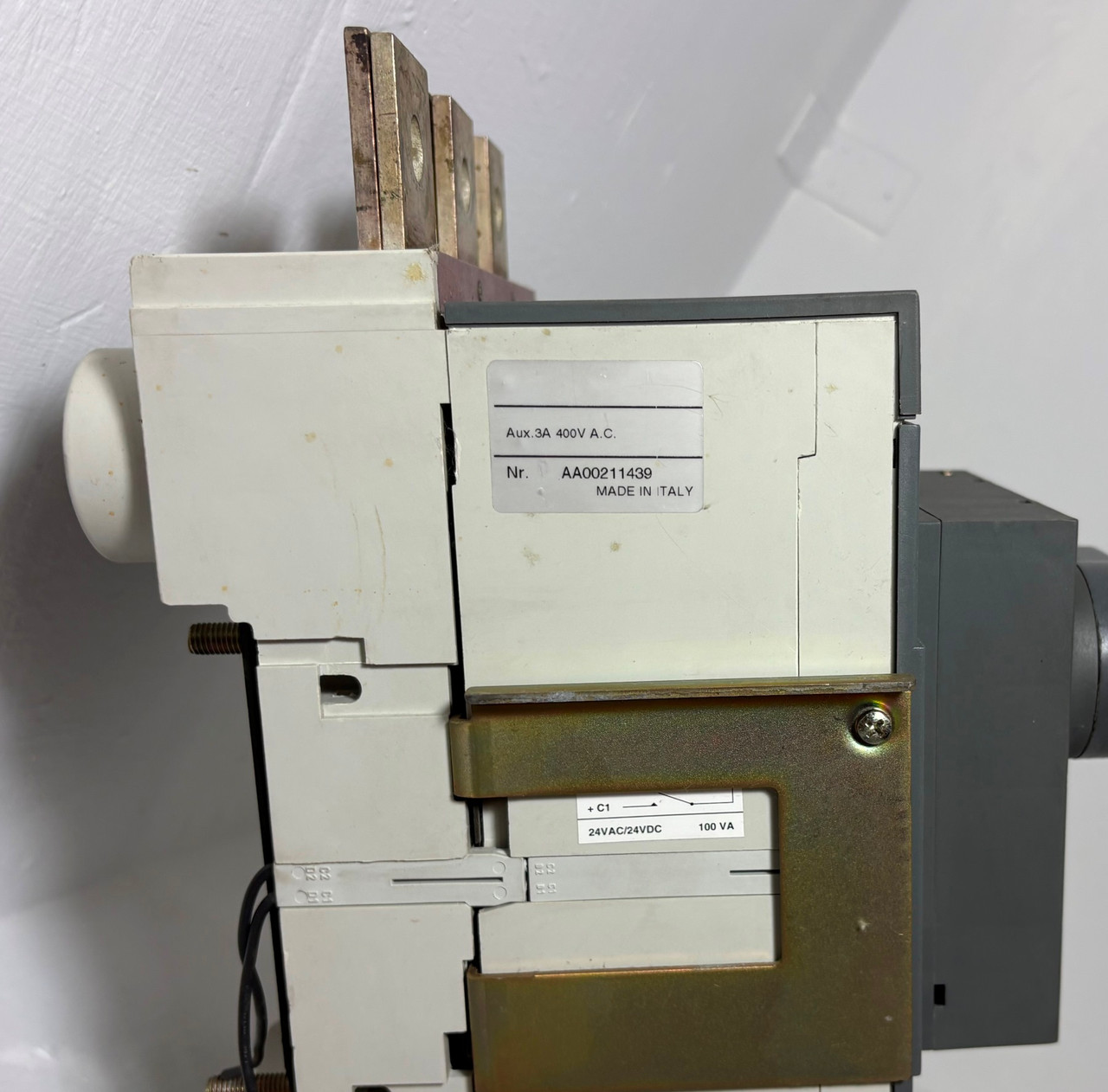 ABB S6H SACE S6 800A 3P Circuit Breaker Cradle & Aux & Shunt 800 Amp LSIG no key (EM5908-1)