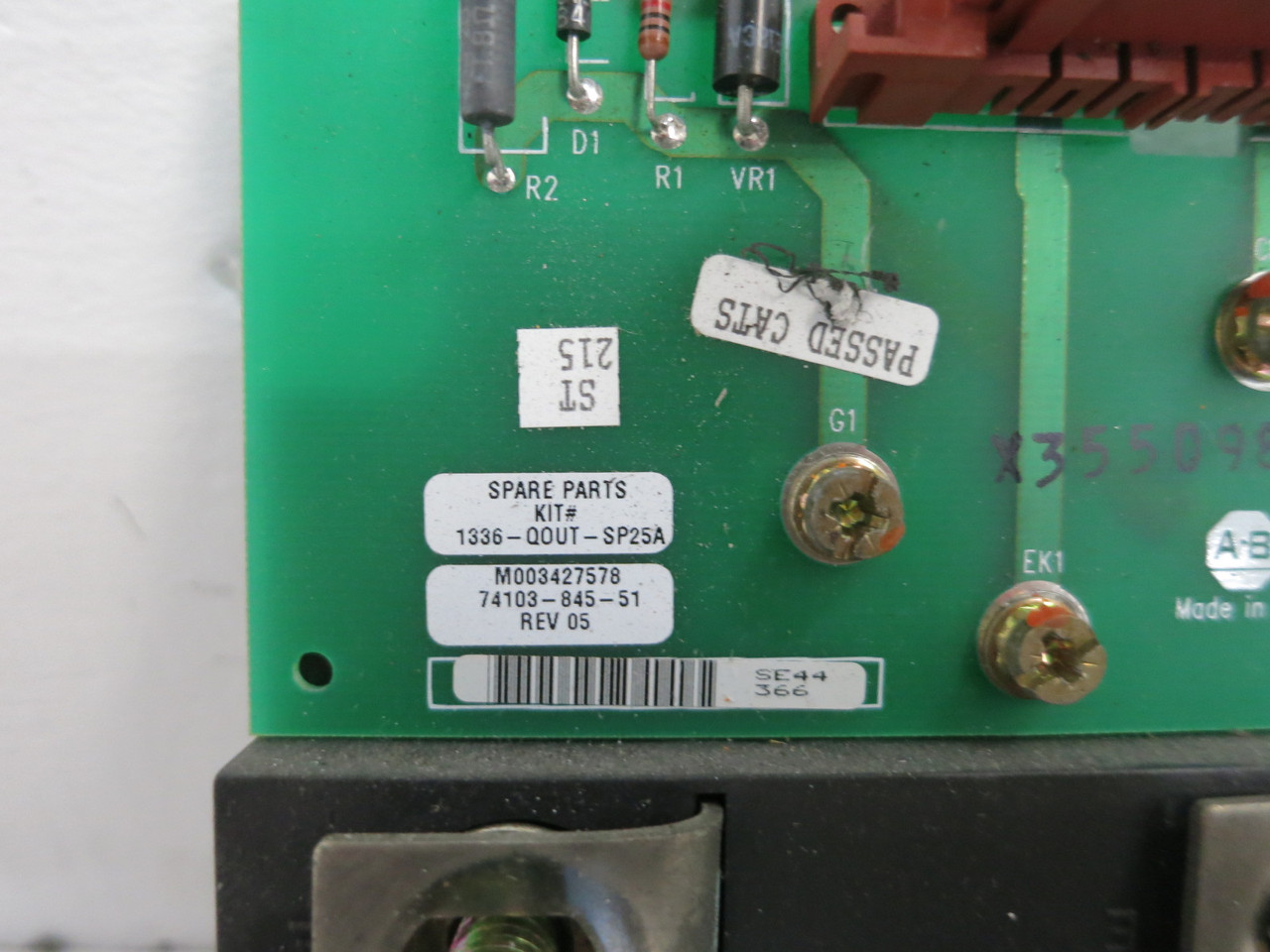 Allen Bradley 1336-QOUT-SP25A Transistor Assembly Power Block Gate Interface (DW8107-2)