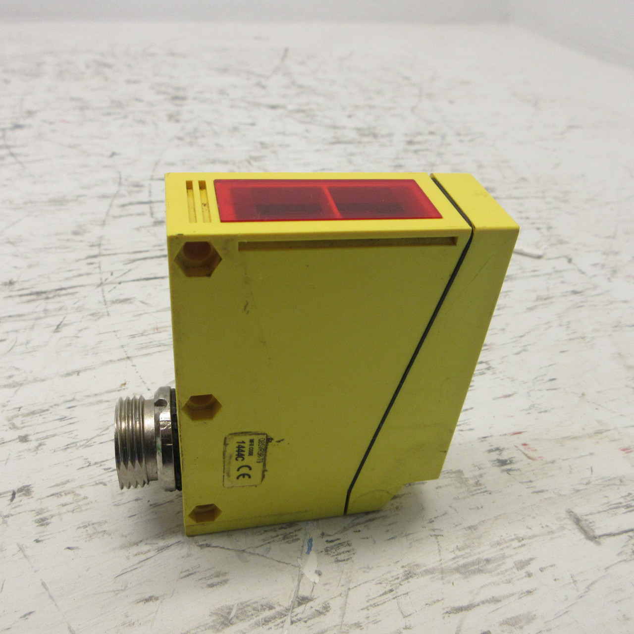 Banner Q85VR3R-T9 PhotoElectric Reciver w/ Outputtimer Sensor Range 23M 240VAC (AH1152-11)