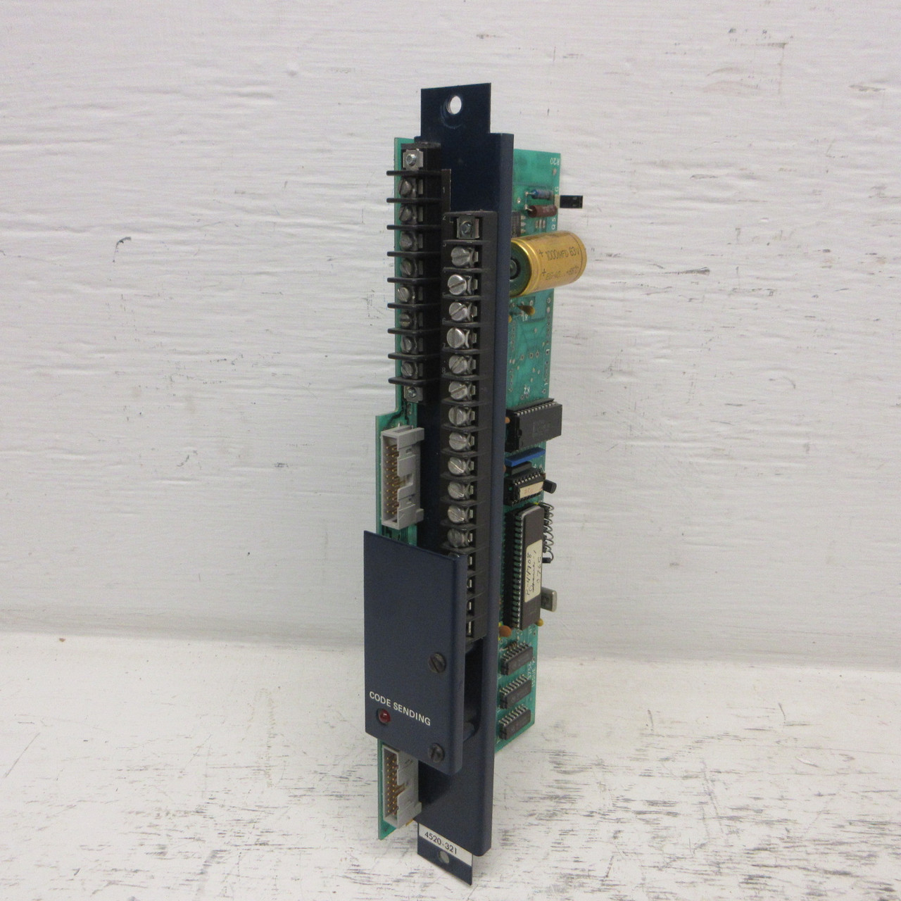 ADT 4520-321 Signal System Control Unit Subassembly 79-FD-4520 ISS. 2 Fire PLC (AH1160-2)